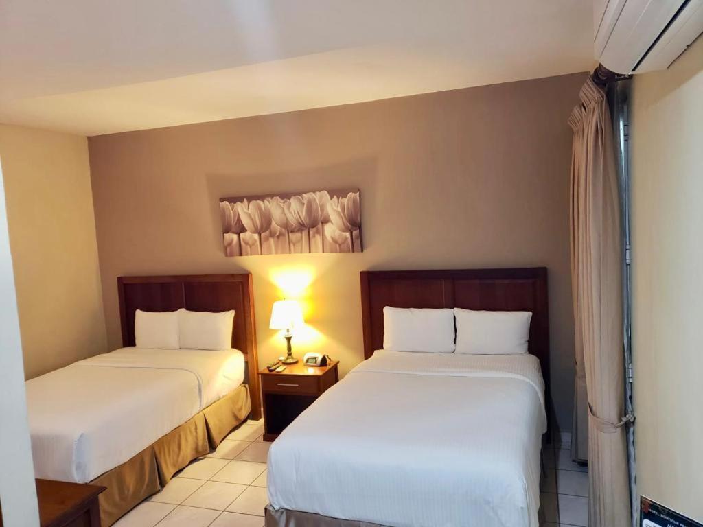 Hotel Primavera Boutique San Pedro Sula Ngoại thất bức ảnh